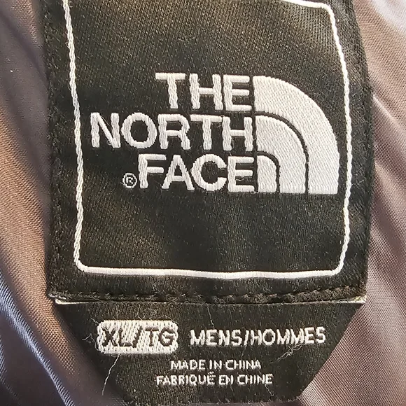The North Face Mens XL White Black Hooded HyVent‎ Jacket (F11 AUET)